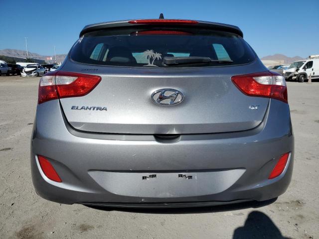 Hyundai ELANTRA Image 11