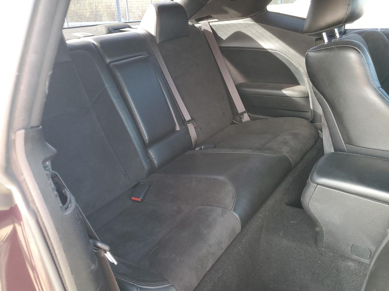 Dodge Challenger R/t Image 6