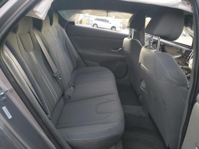 Hyundai ELANTRA Sel Image 5