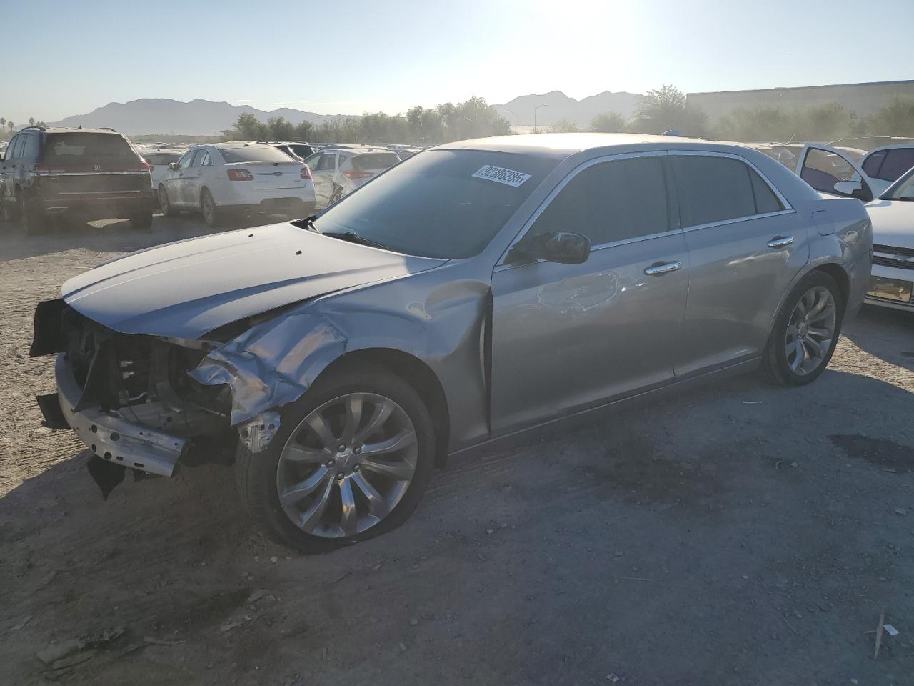 Chrysler 300 Limited Image 1