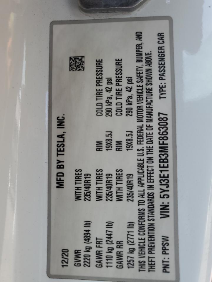 Tesla Model 3 Image 3