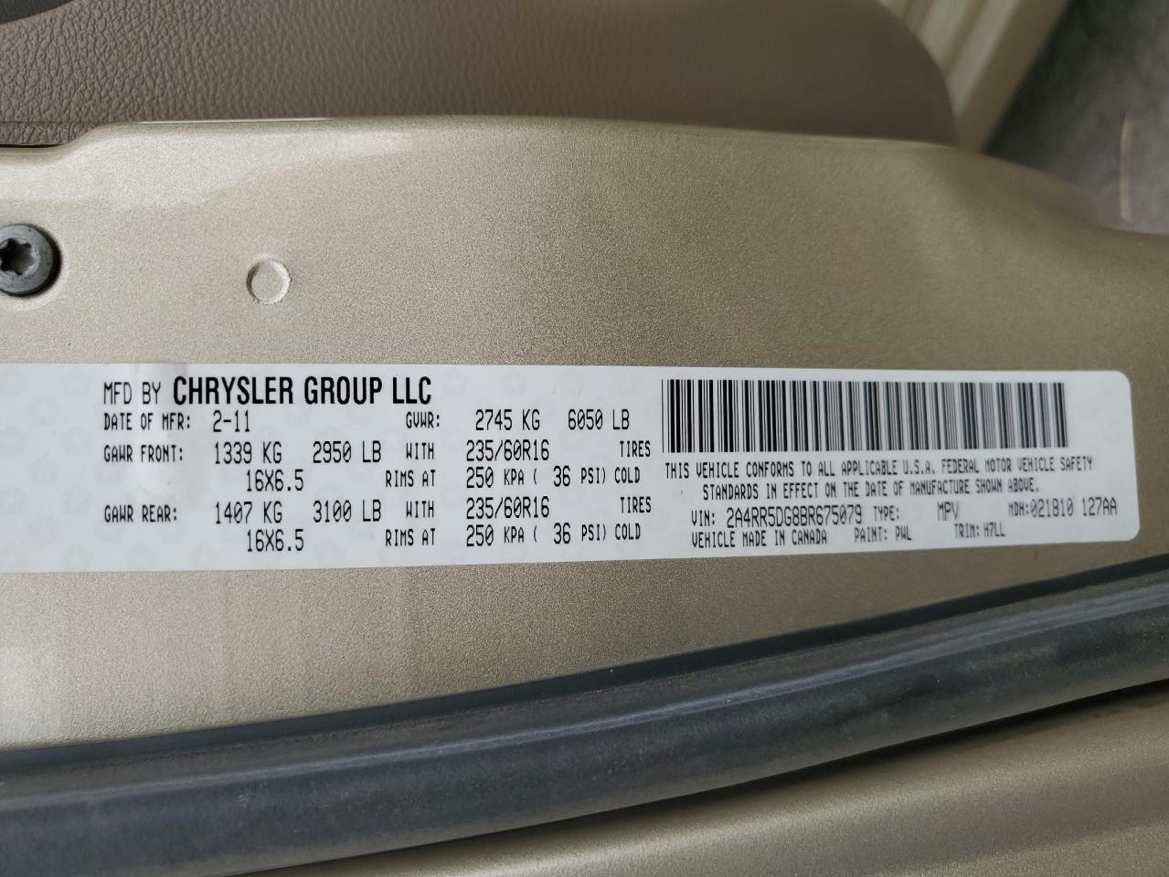 Chrysler Minivan Touring Image 14