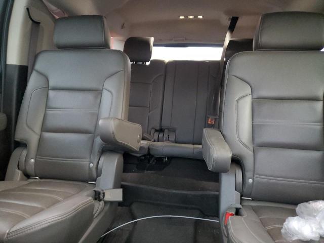 GMC Yukon Denali Image 9