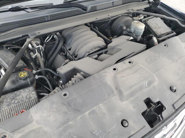 GMC Yukon Denali Image 8