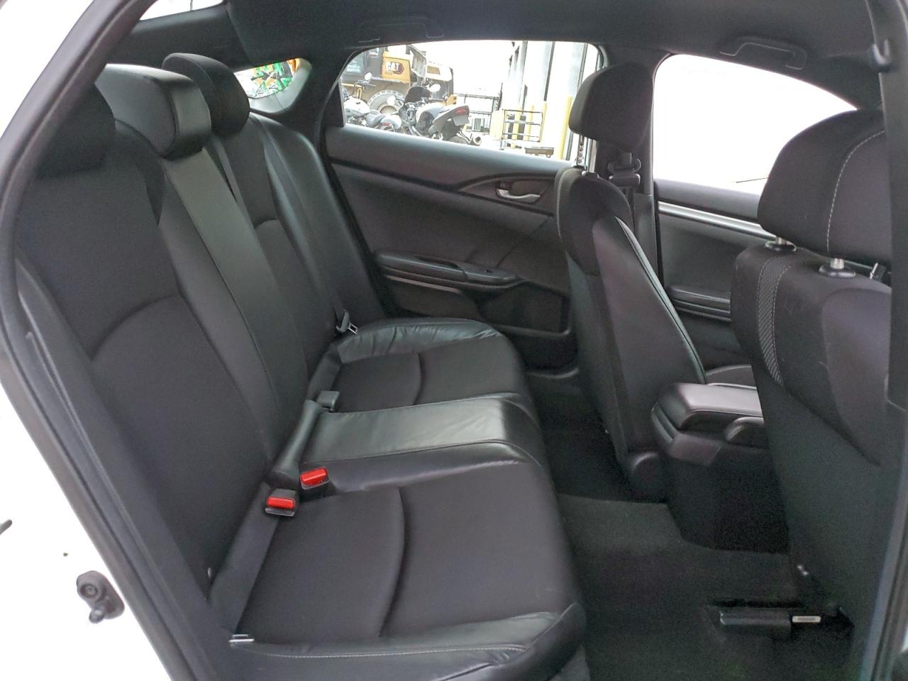 Honda Civic Sport Image 13