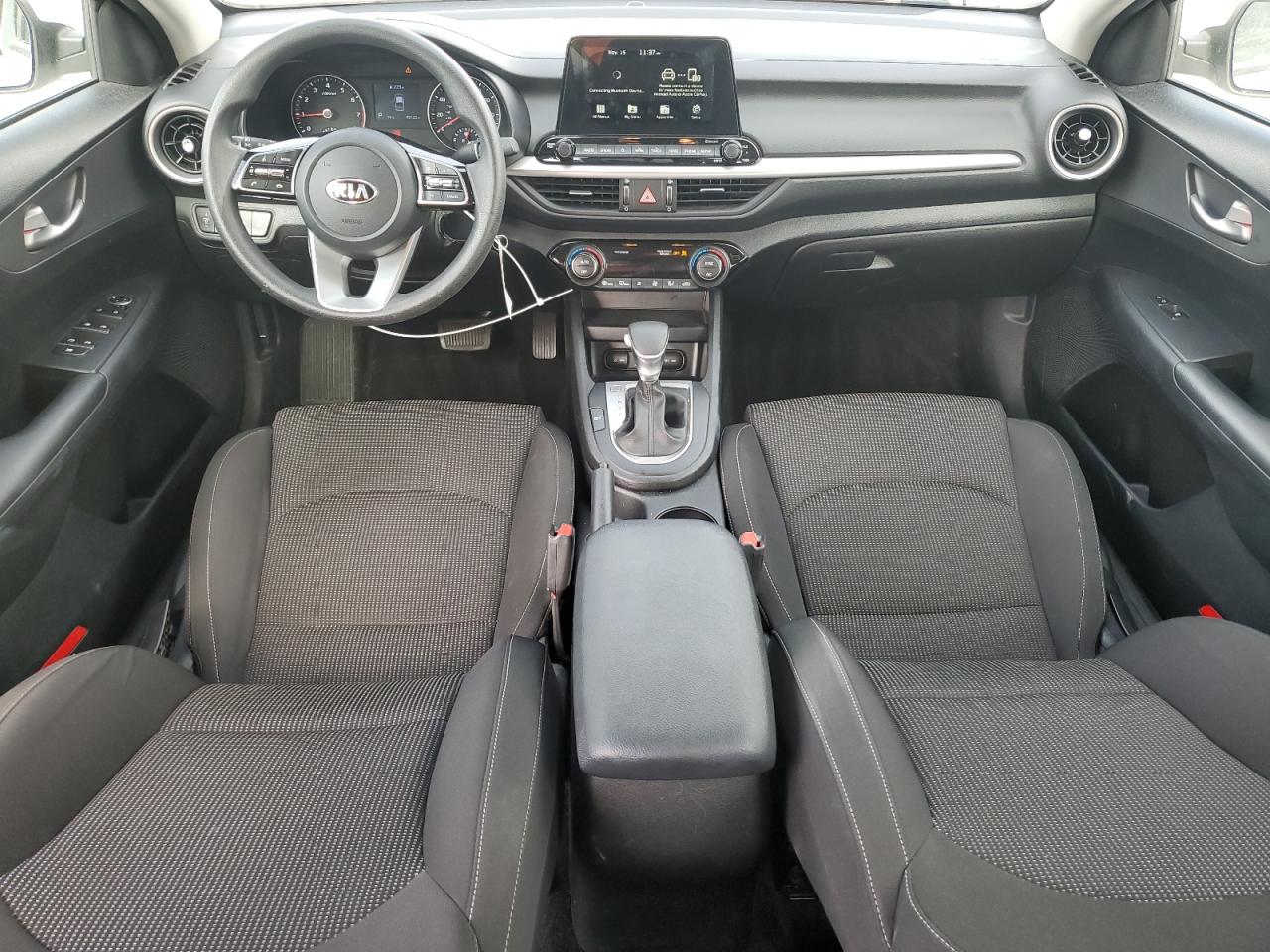 Kia Forte Fe Image 2