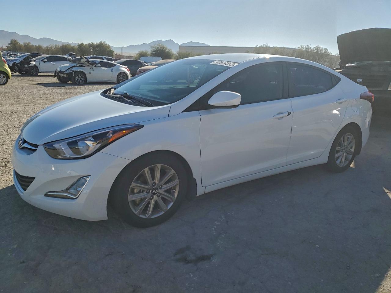 Hyundai ELANTRA Se Image 1