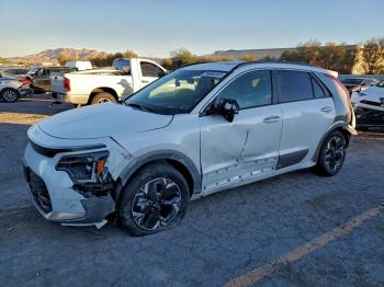  Salvage Kia Niro