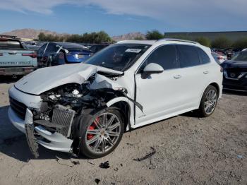  Salvage Porsche Cayenne