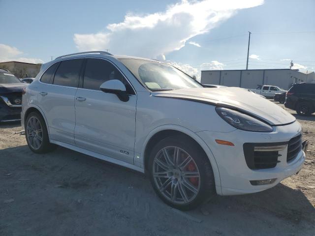Porsche Cayenne Gts Image 3