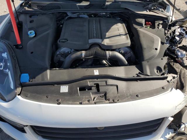 Porsche Cayenne Gts Image 13