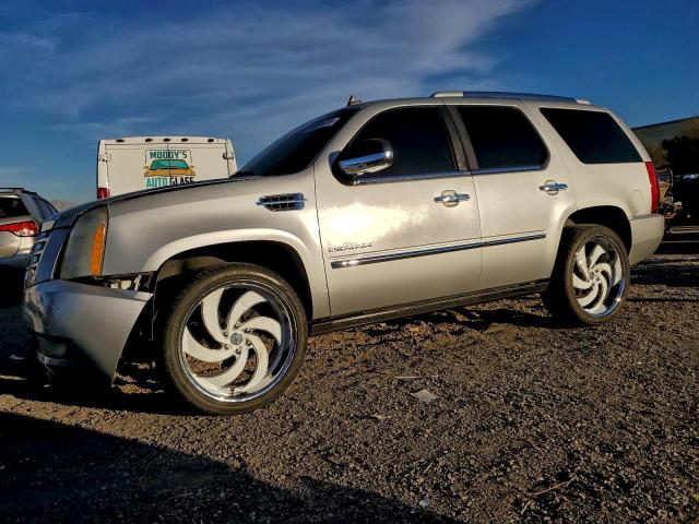  Salvage Cadillac Escalade