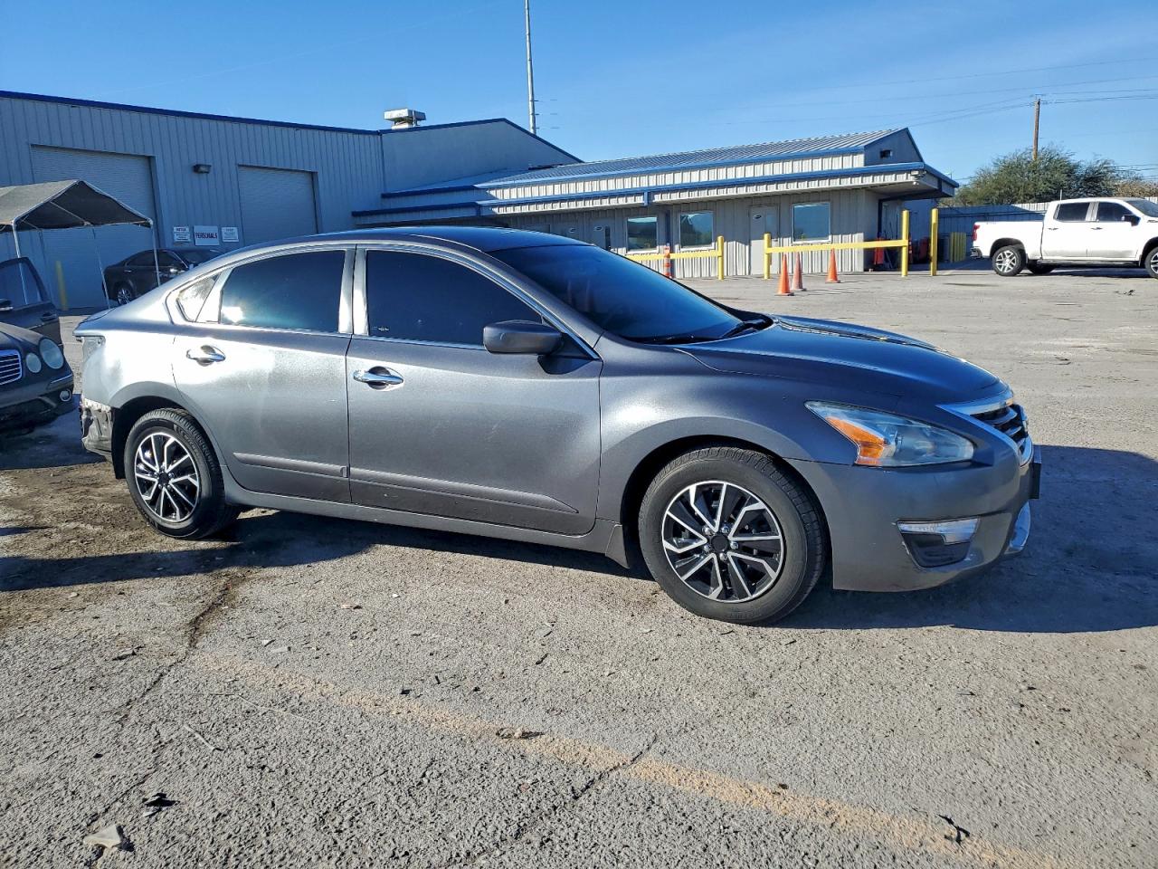 Nissan Altima 2.5 Image 6