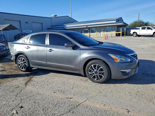 Nissan Altima 2.5 Image 6