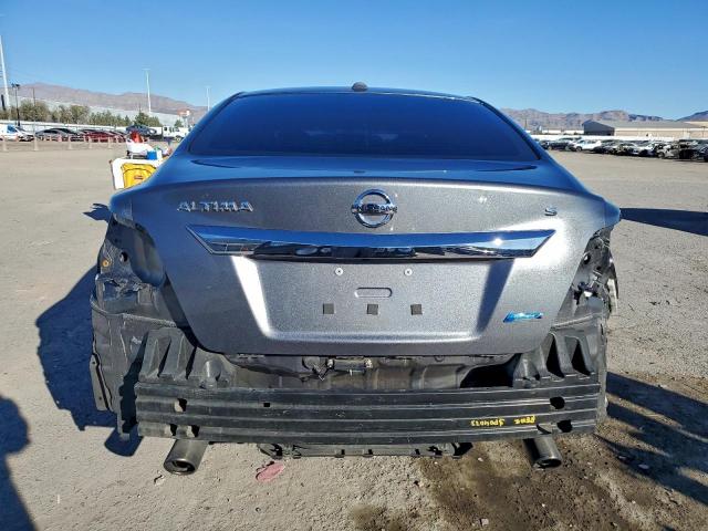 Nissan Altima 2.5 Image 7