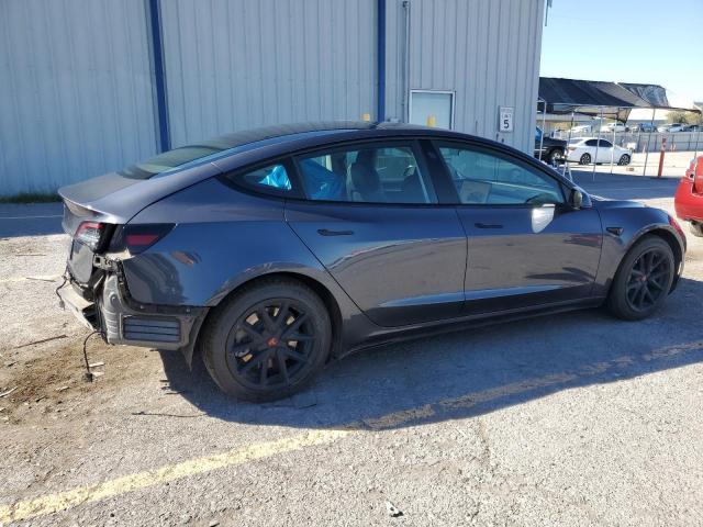 Tesla Model 3 Image 7