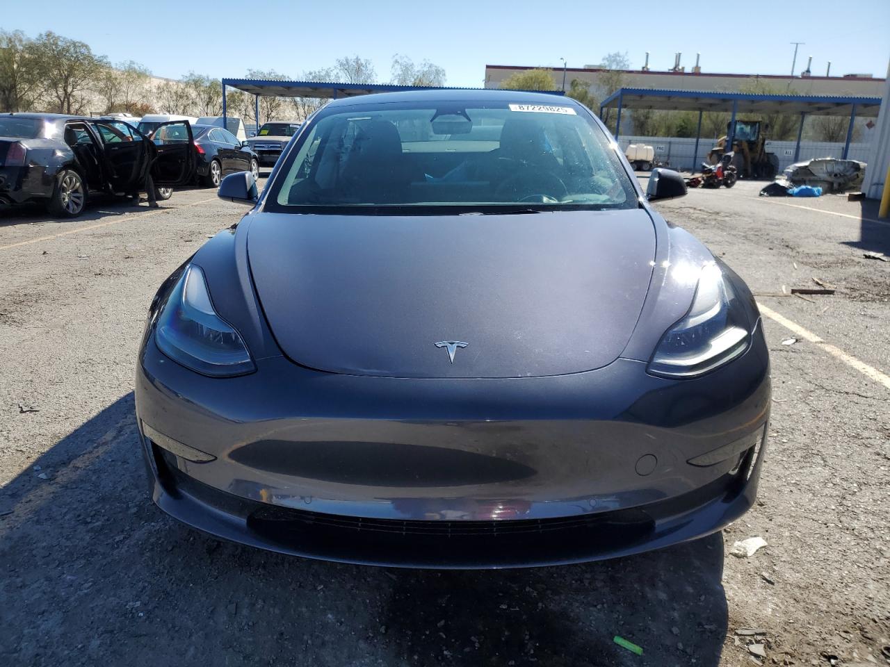 Tesla Model 3 Image 3