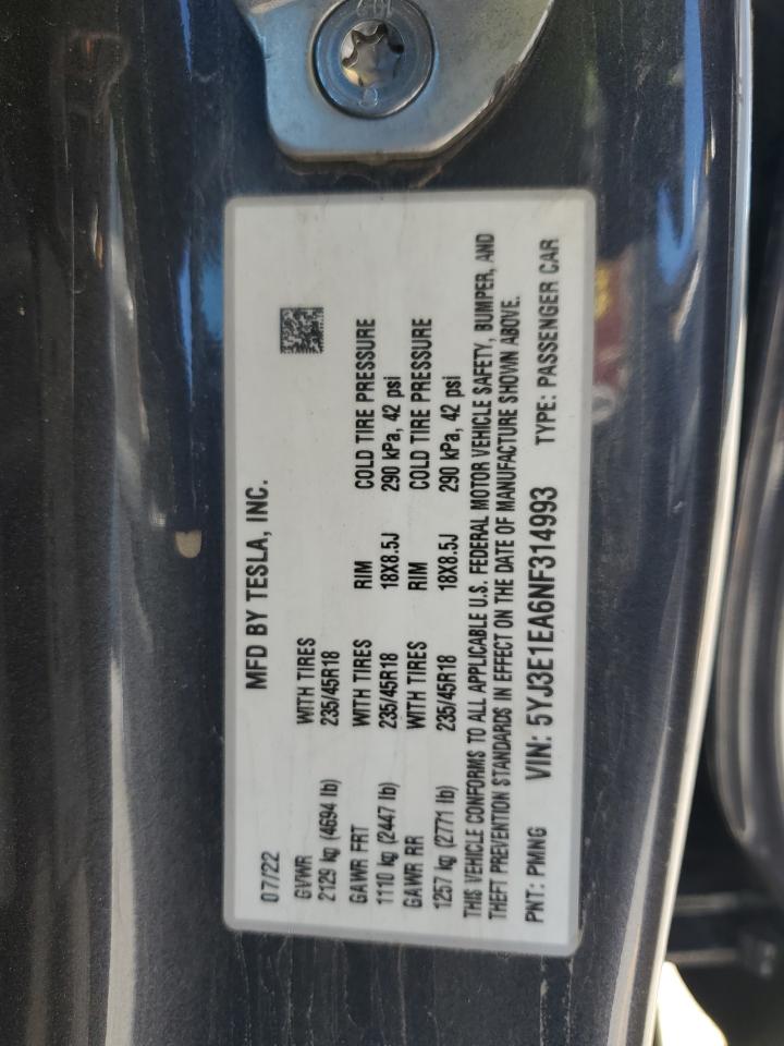 Tesla Model 3 Image 5