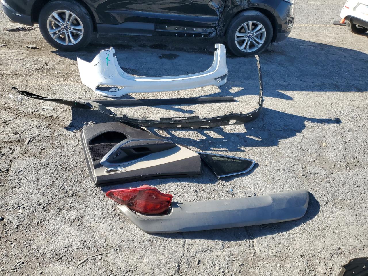 Hyundai SANTA FE Image 11