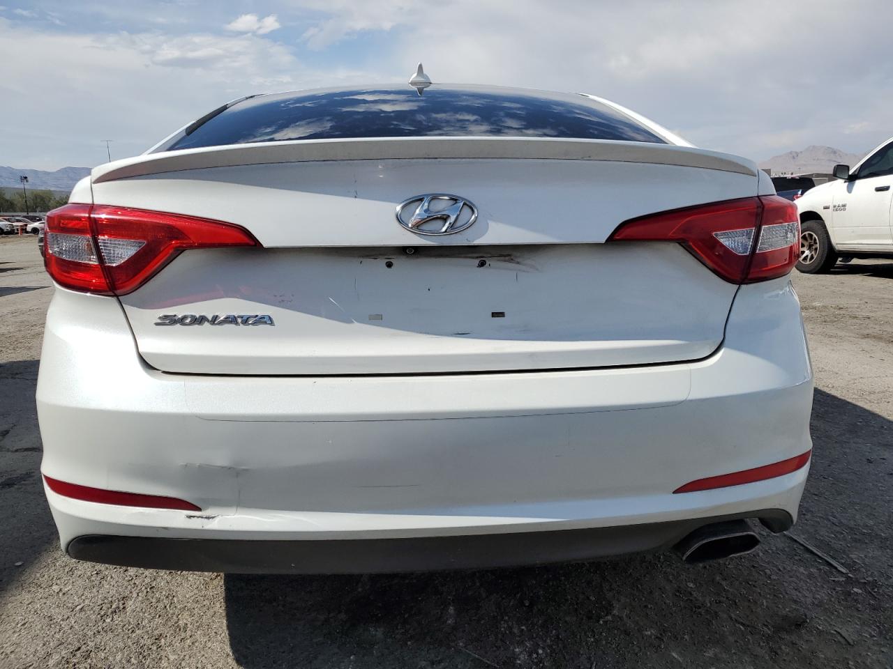Hyundai SONATA Se Image 3
