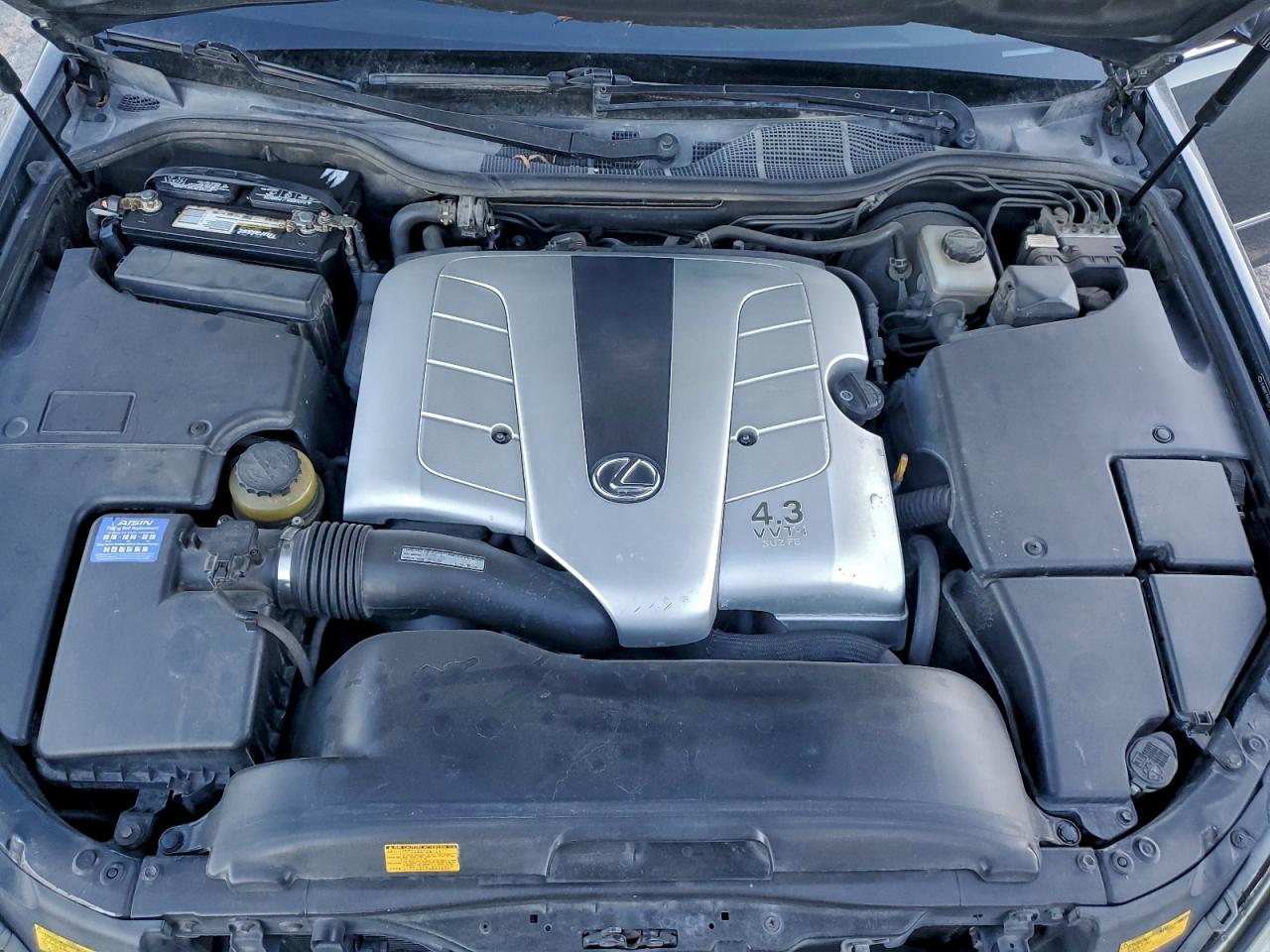 Lexus LS 430 Image 5