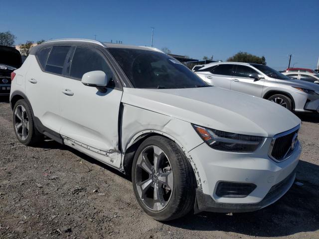 Volvo XC40 T5 Momentum Image 5