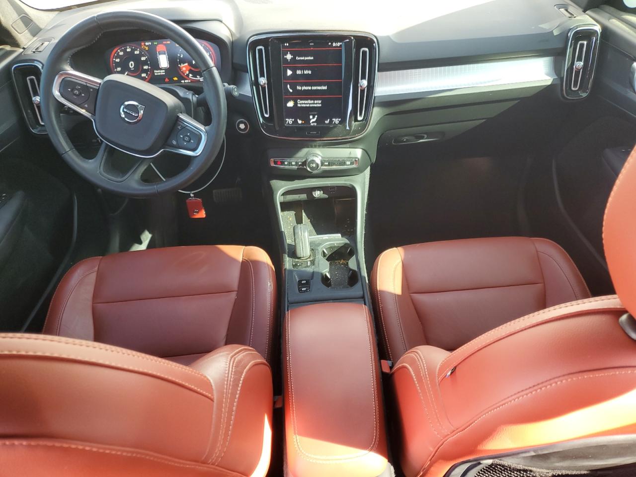 Volvo XC40 T5 Momentum Image 7