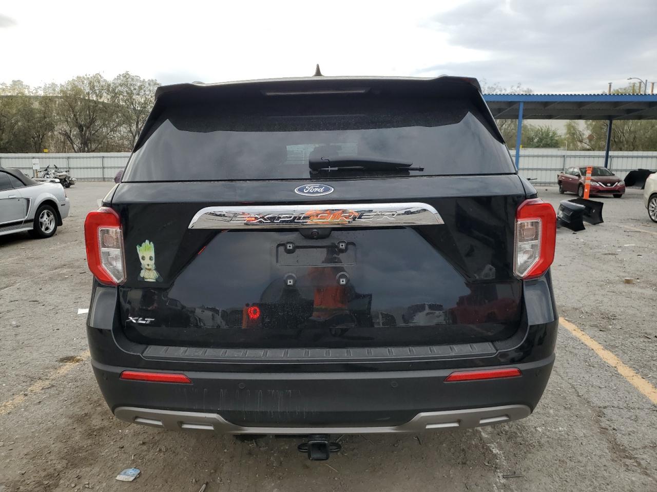 Ford Explorer Xlt Image 6