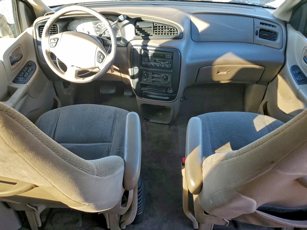 Ford Windstar Lx Image 3