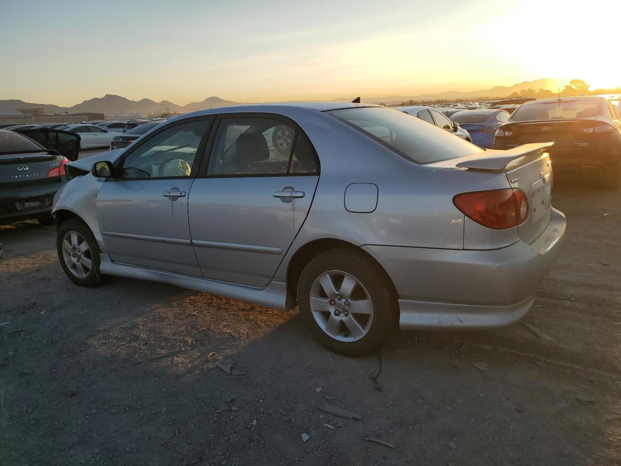 Toyota Corolla Ce Image 13