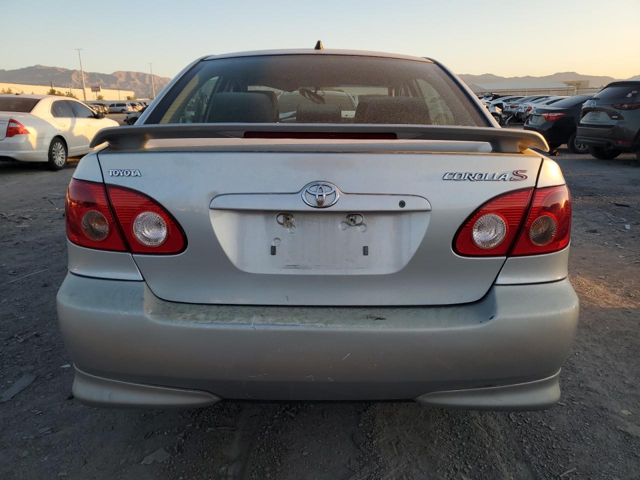 Toyota Corolla Ce Image 5