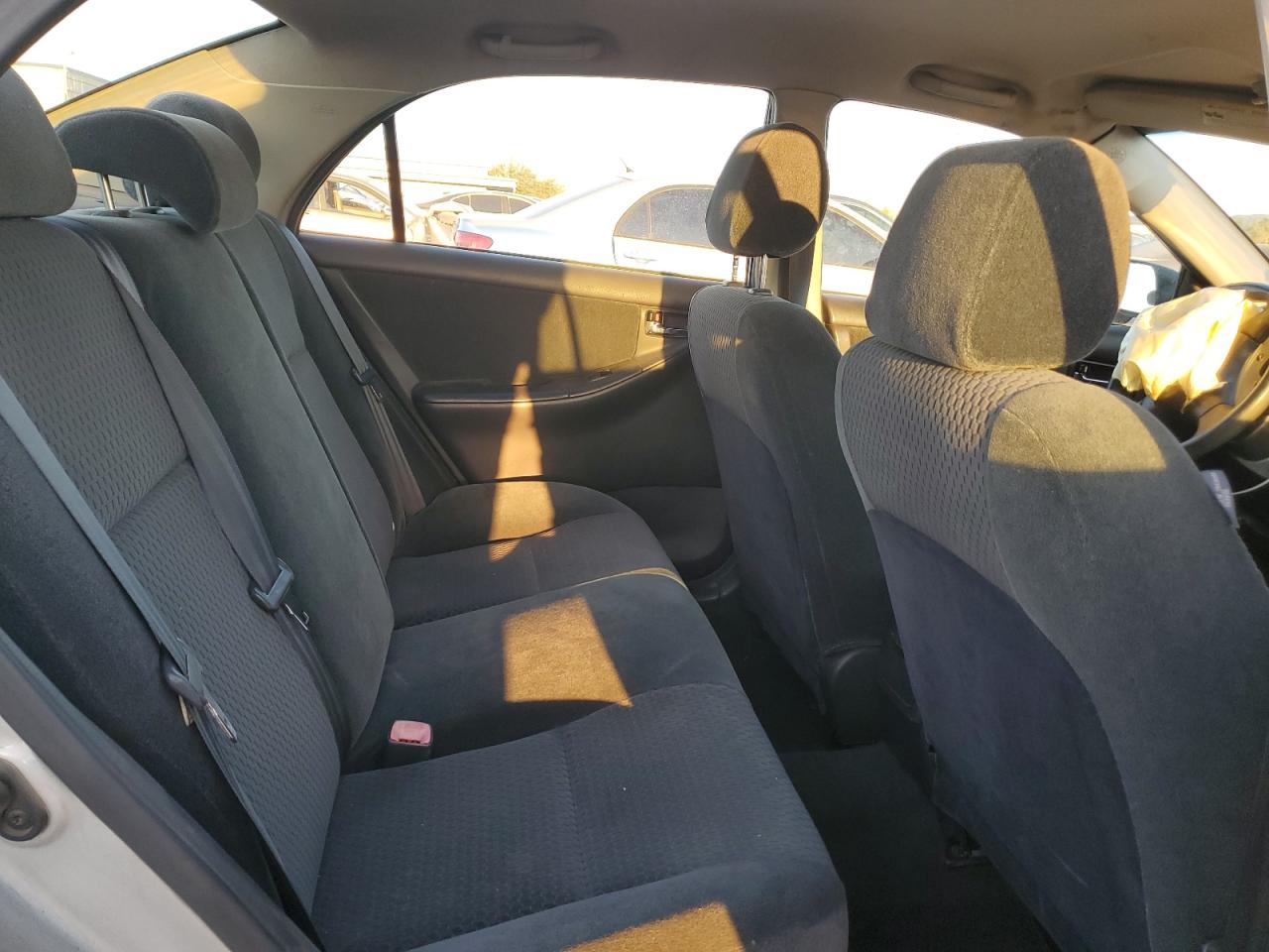 Toyota Corolla Ce Image 6