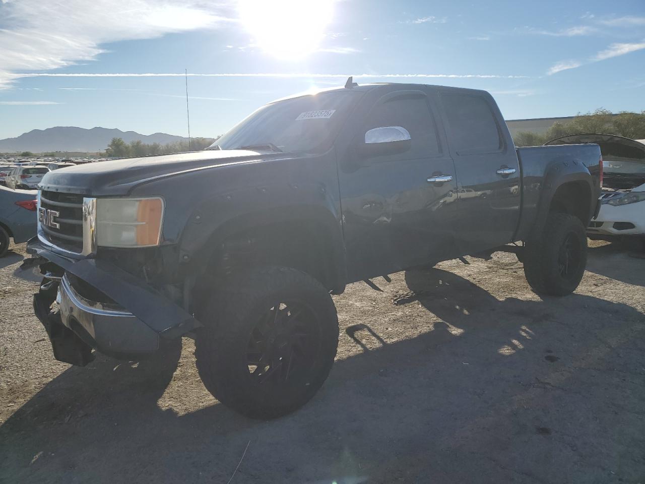 GMC Sierra K1500 Sle Image 1