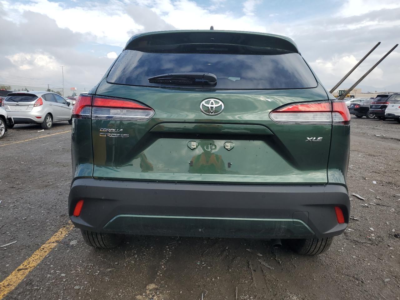 Toyota Corolla Xle Image 6