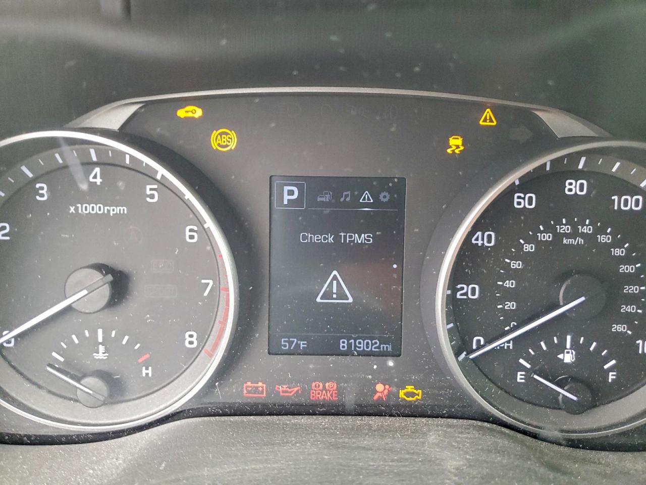 Hyundai ELANTRA Sel Image 10