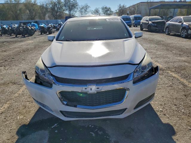 Chevrolet Malibu 1lt Image 8