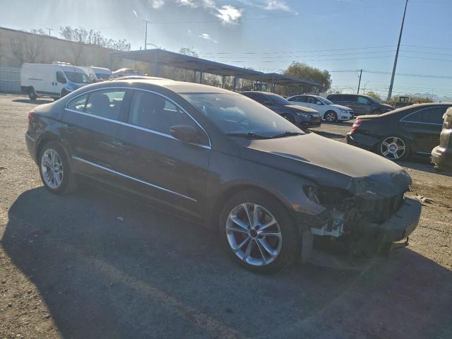 Volkswagen CC Base Image 12