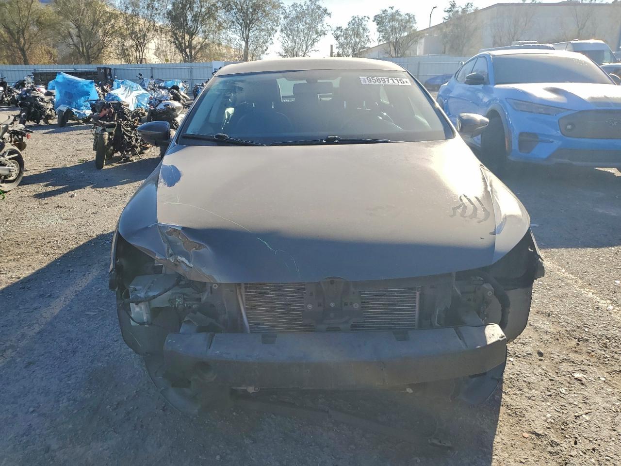 Volkswagen CC Base Image 6