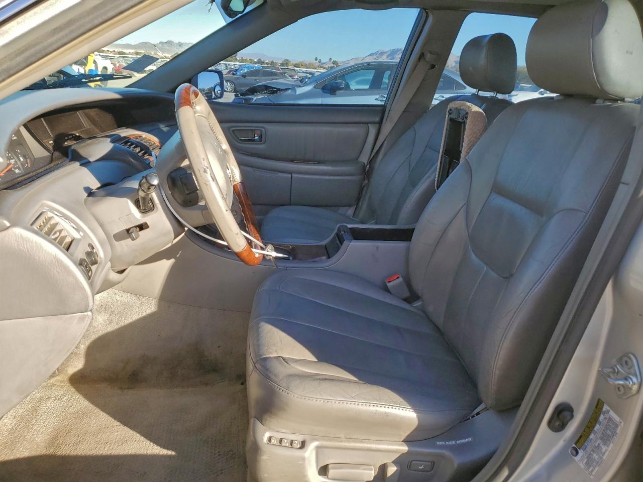 Toyota Avalon Xl Image 6