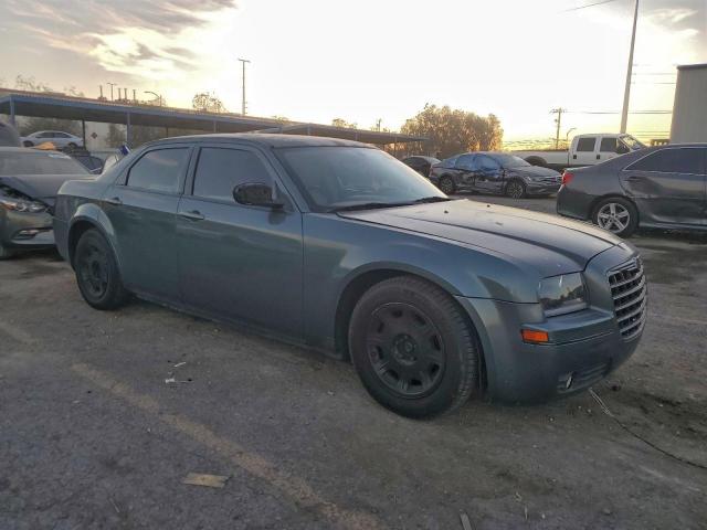 Chrysler 300 Touring Image 2