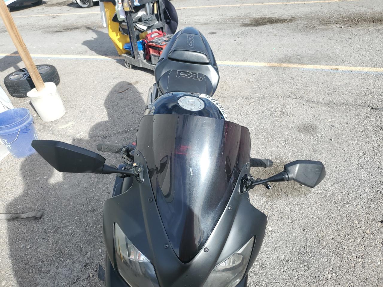 Honda Cbr Cycle F4 Image 2