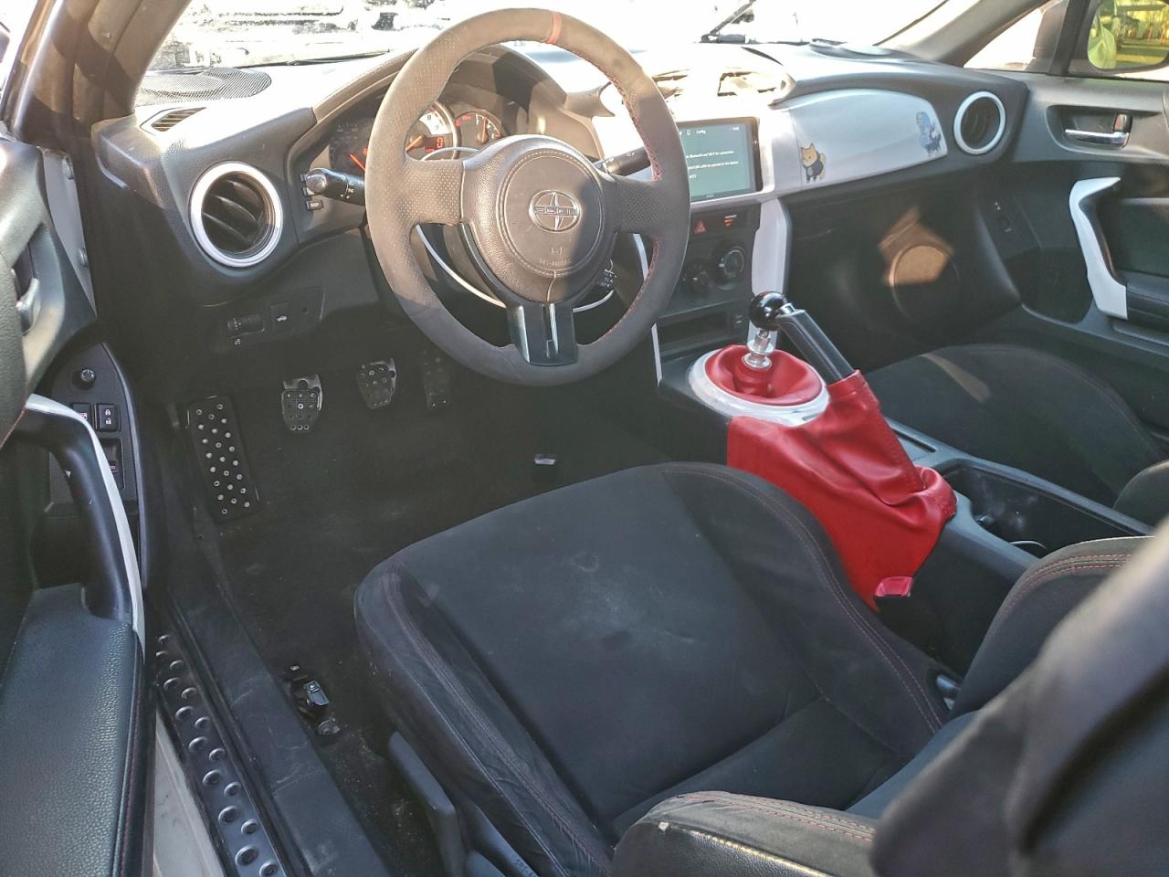 Toyota Scion Image 7