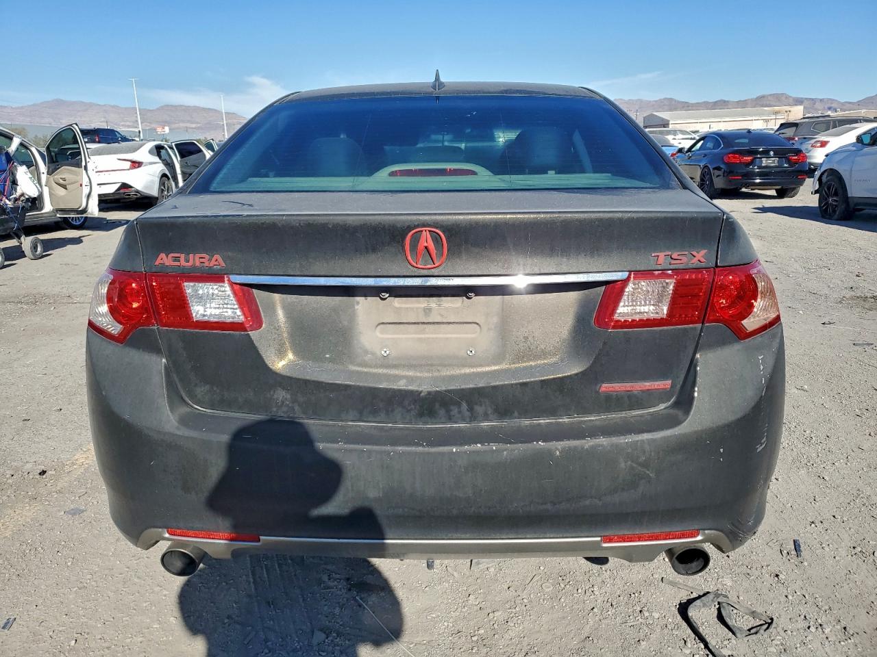 Acura TSX Image 2