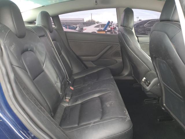 Tesla Model 3 Image 8