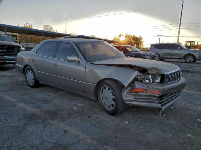 Lexus LS 400 Image 7