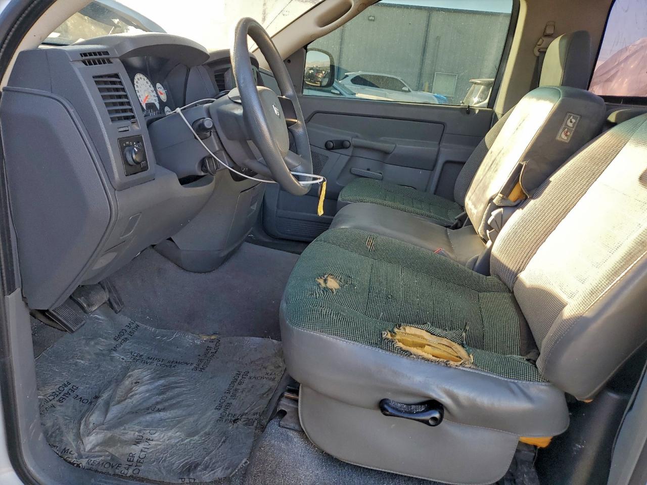 Dodge Ram 1500 St Image 5