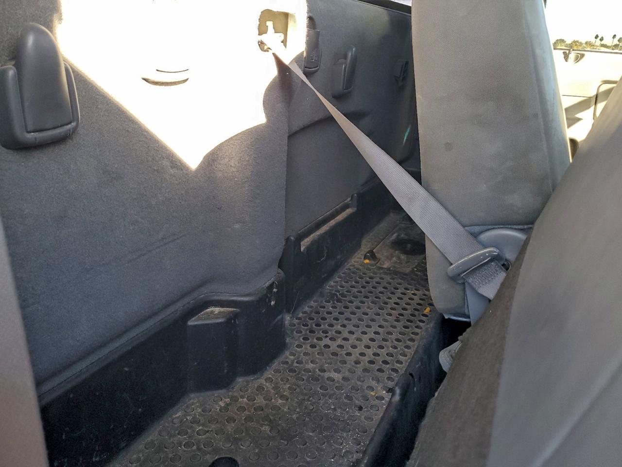 Dodge Ram 1500 St Image 8