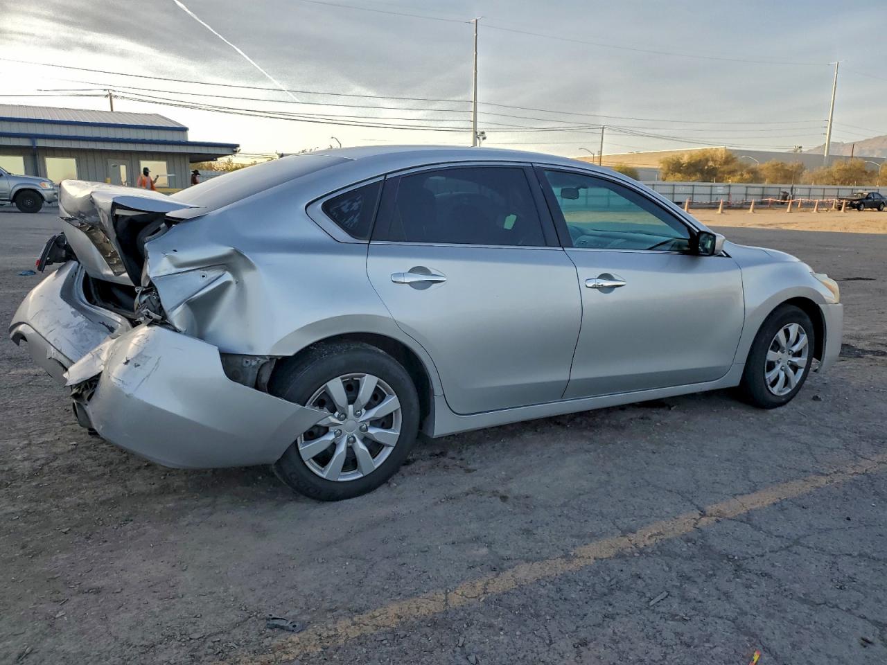 Nissan Altima 2.5 Image 2