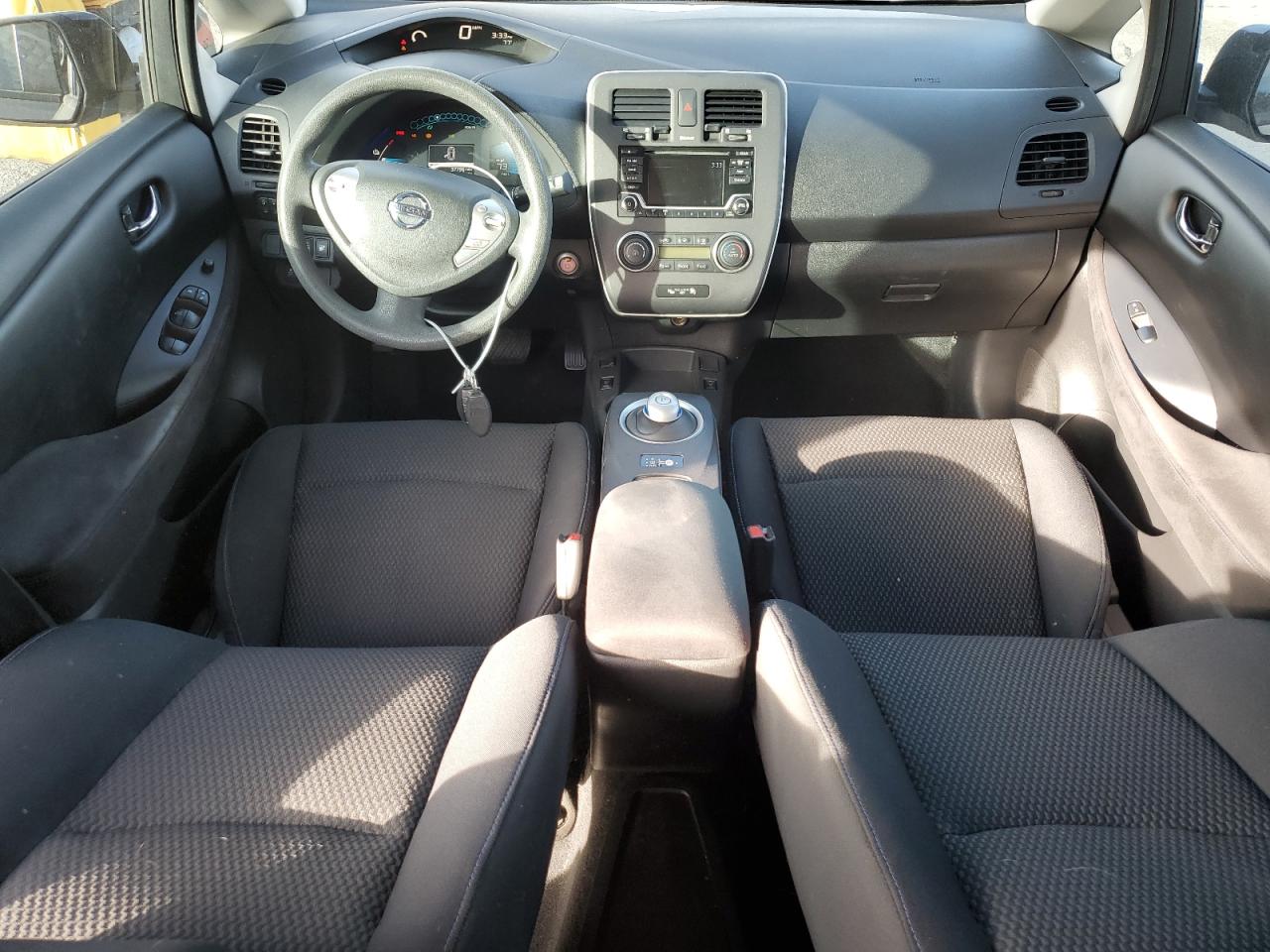 Nissan LEAF S Image 12