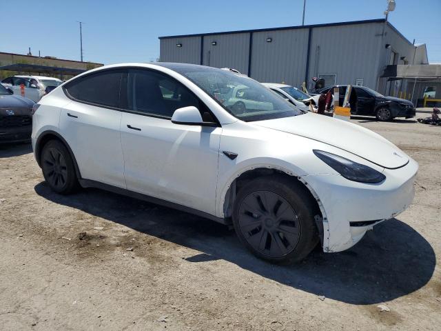 Tesla Model Y Image 13